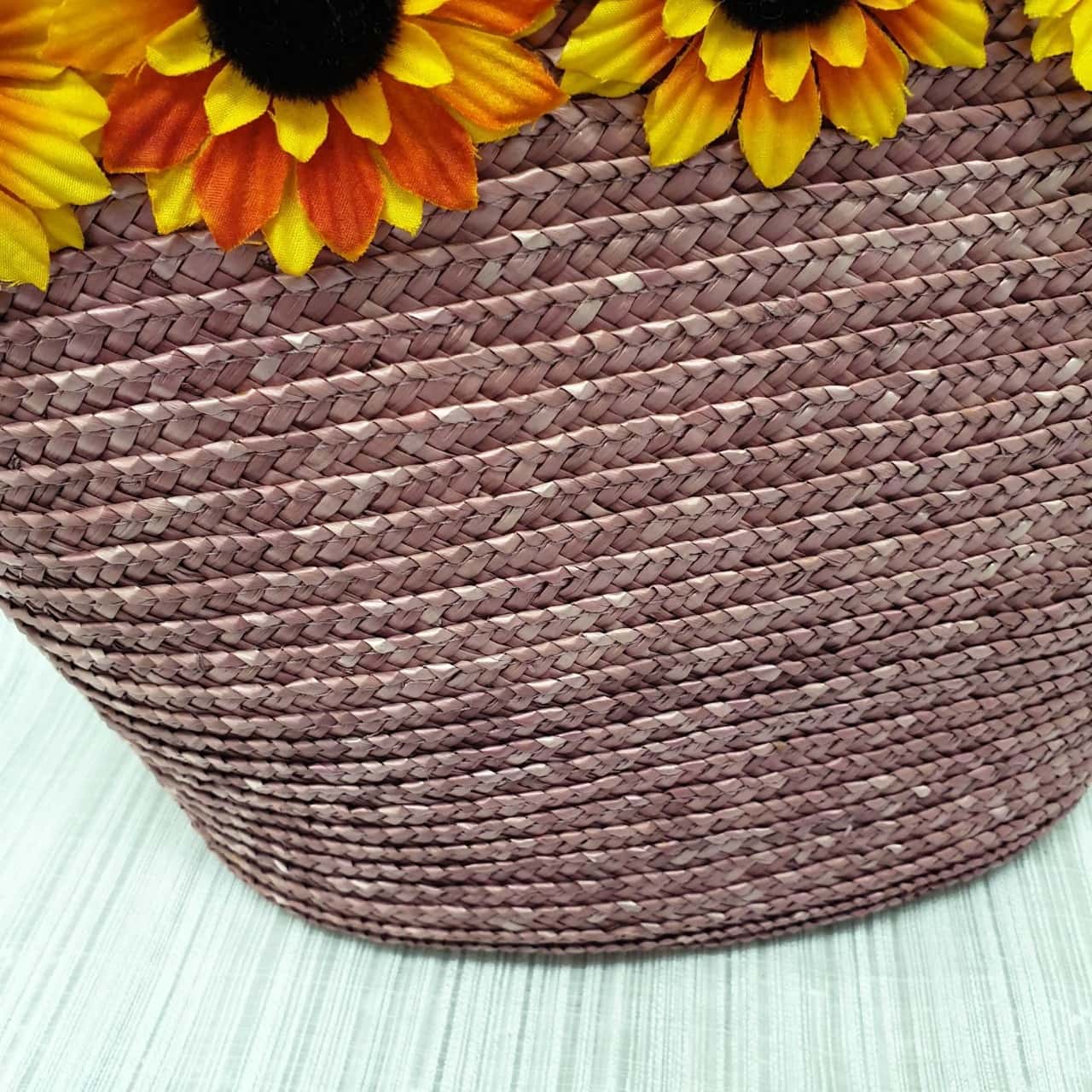 Woven tote